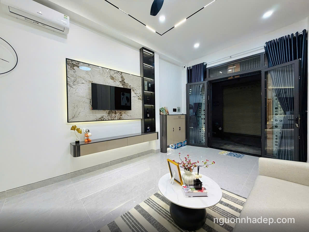 nha-moi-gan-emart-phan-huy-ich-4 Nhà mới siêu đẹp hẻm xe hơi gần Emart Phan Huy Ích SHR hoàn công đầy đủ, full tiện ích