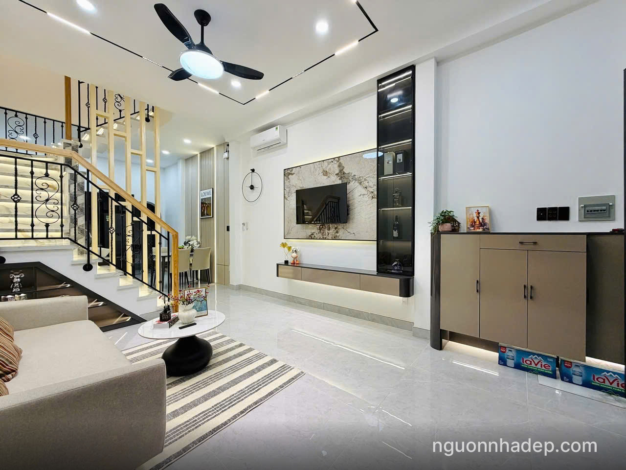 nha-moi-gan-emart-phan-huy-ich-6 Nhà mới siêu đẹp hẻm xe hơi gần Emart Phan Huy Ích SHR hoàn công đầy đủ, full tiện ích